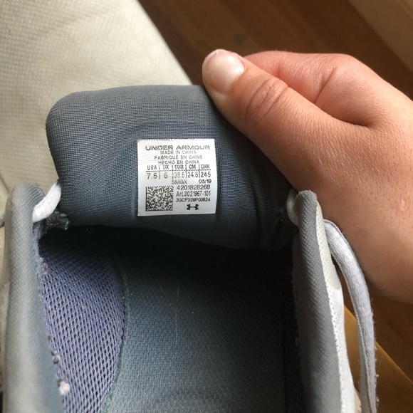 Grey Under Armour Sneakers - Picture 3 of 3